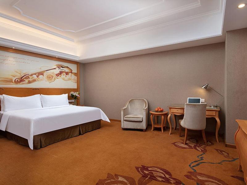 Vienna International Hotel Jiujiang Shili Street Eksteriør bilde